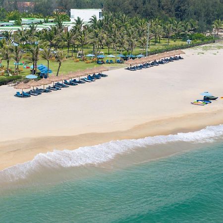 Wyndham Hoi An Royal Beachfront Resort & Villas An Bàn Exterior foto