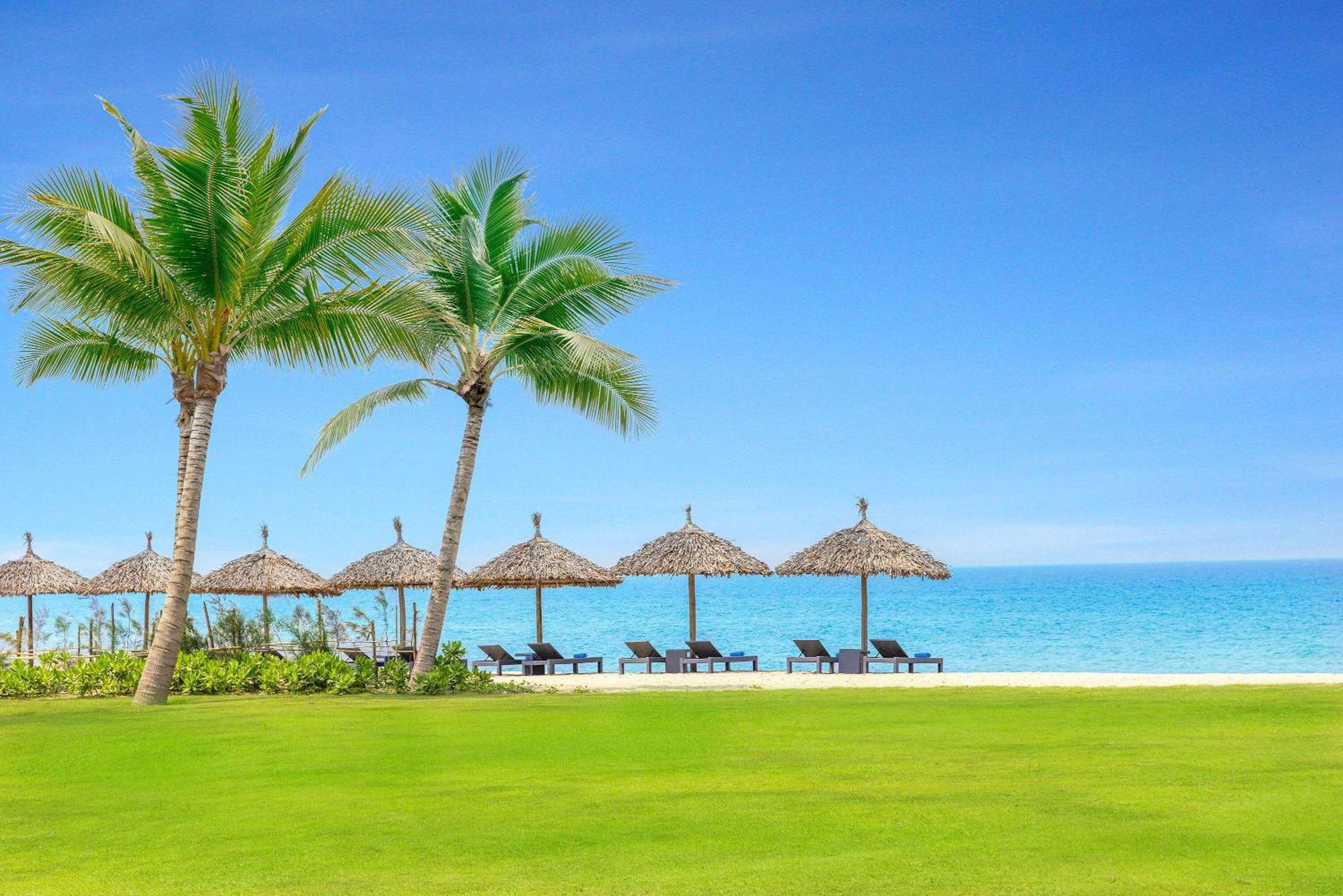 Wyndham Hoi An Royal Beachfront Resort & Villas An Bàn Exterior foto
