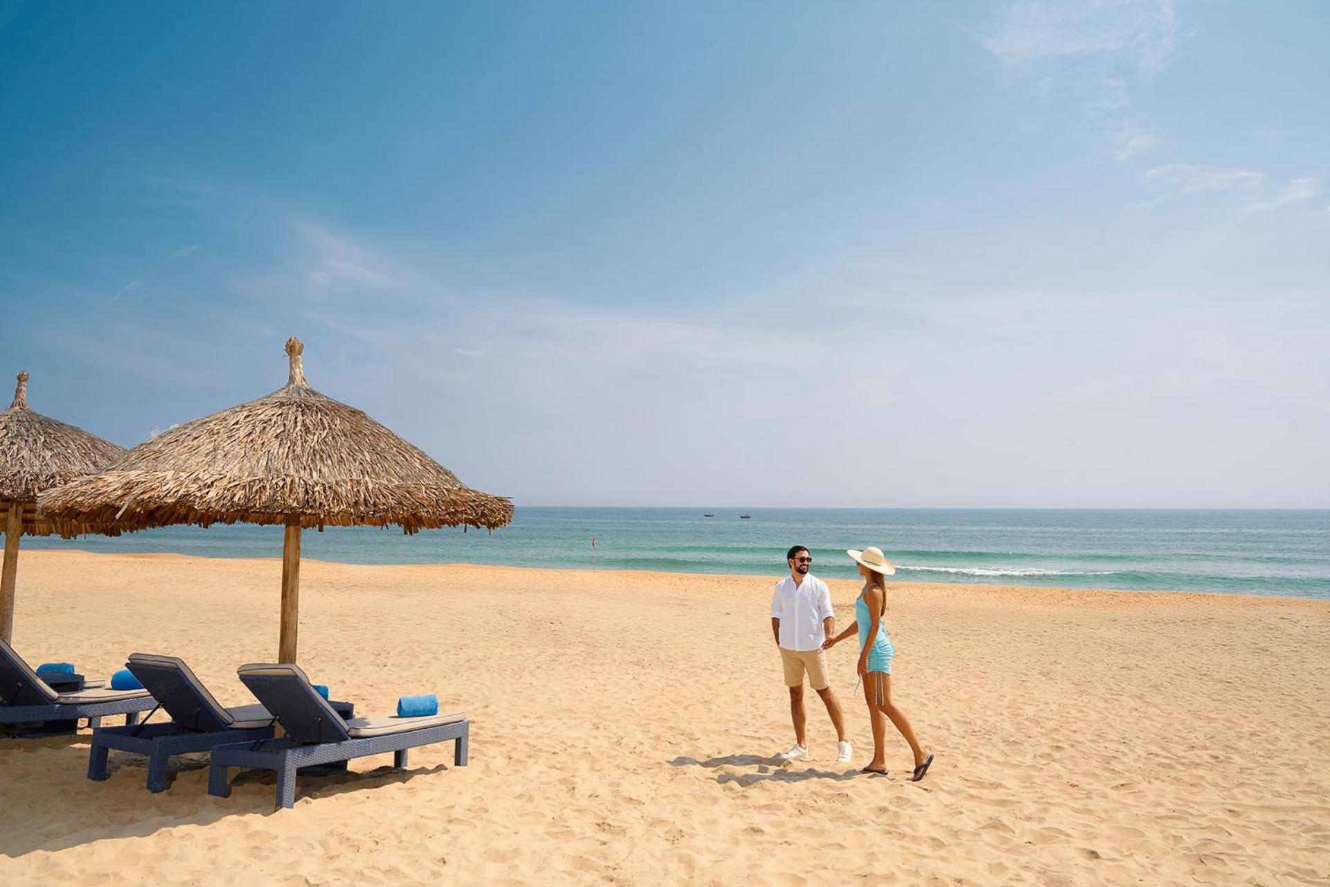 Wyndham Hoi An Royal Beachfront Resort & Villas An Bàn Exterior foto